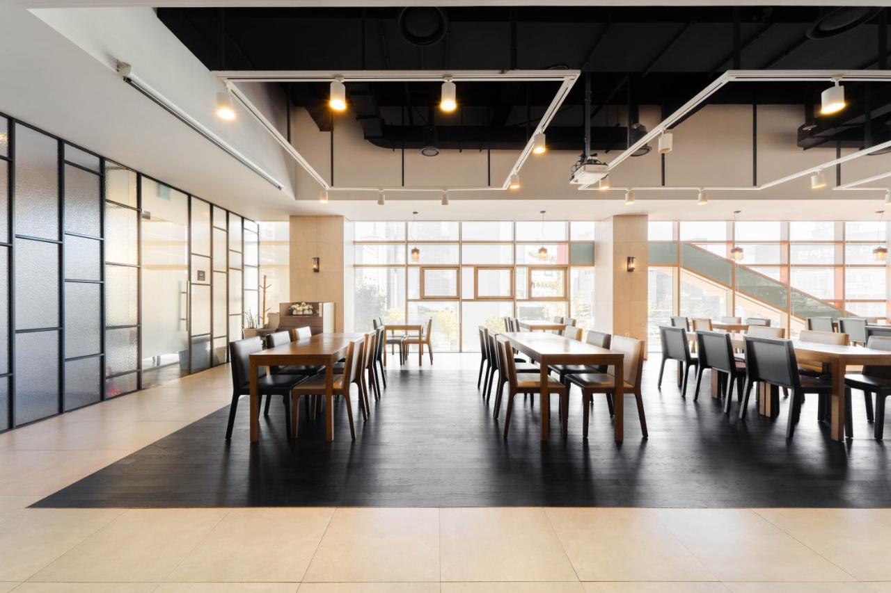 Staz Hotel Ulszan Kültér fotó